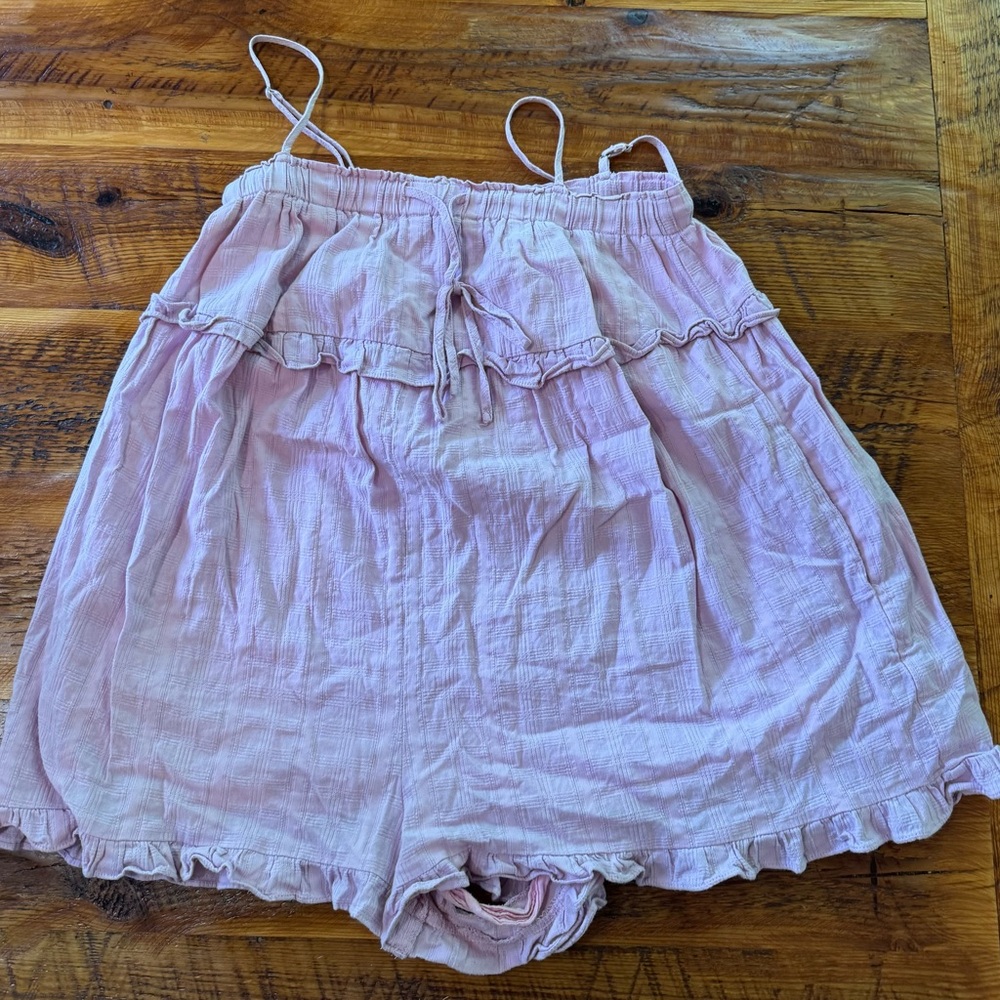 Pink Ruffled Romper - Picture 2 of 2